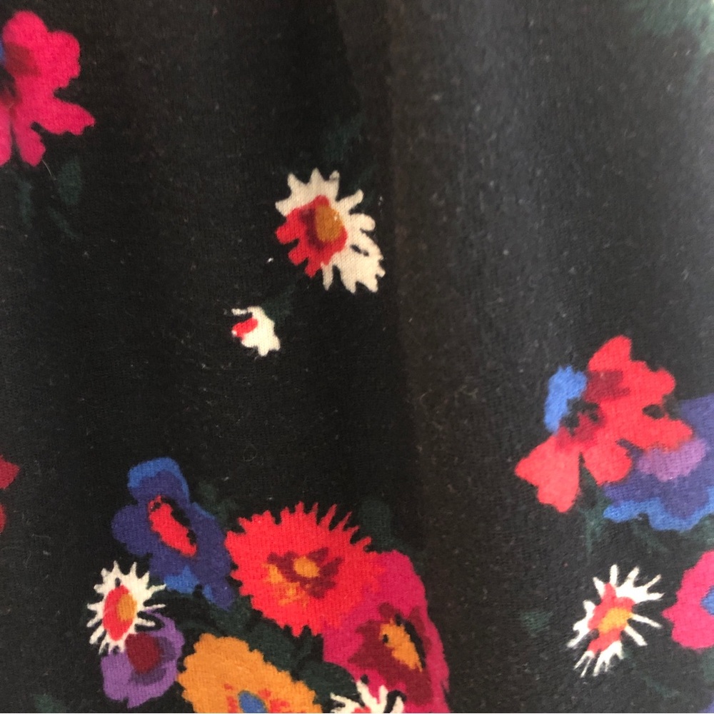 Black Floral Dress with Pockets - Picture 5 of 7